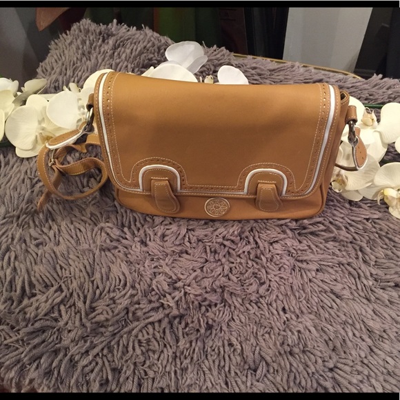 Guess faux leather sandstone strap bag - Picture 3 of 6